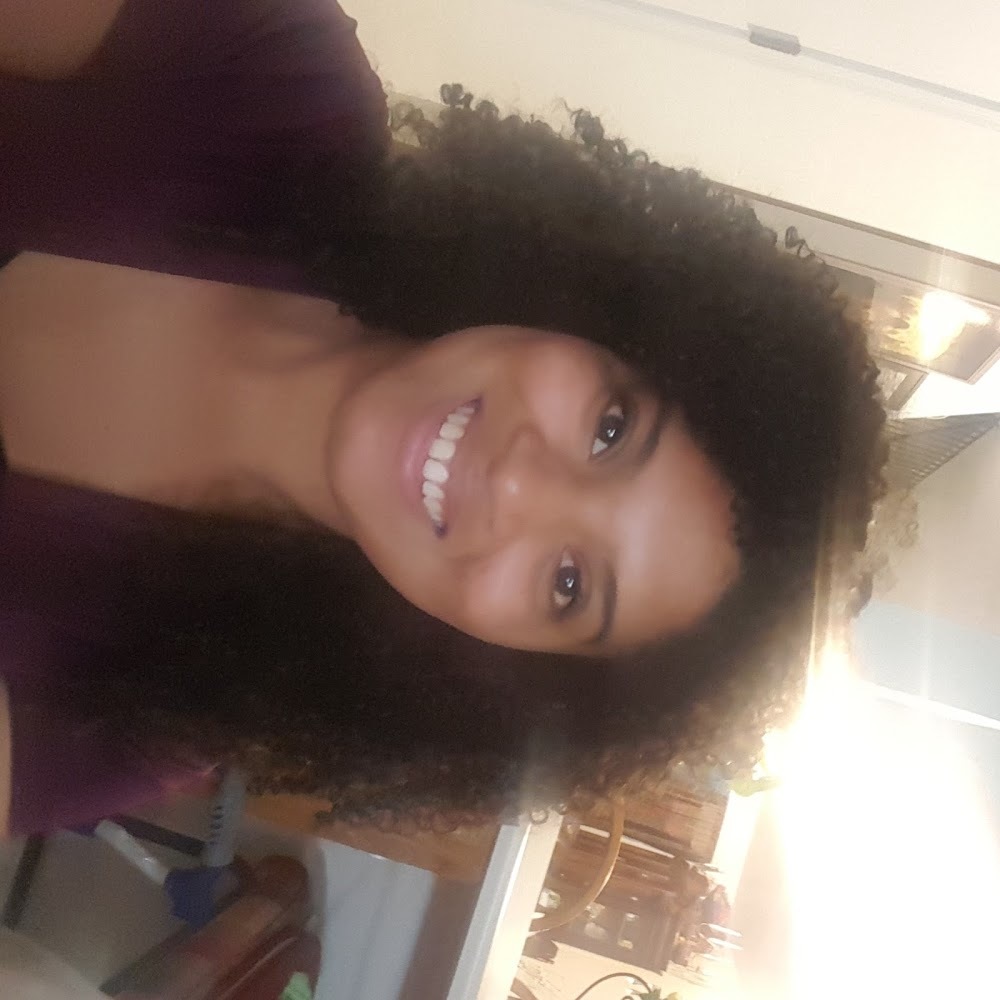 Meet your Posher, Naimah